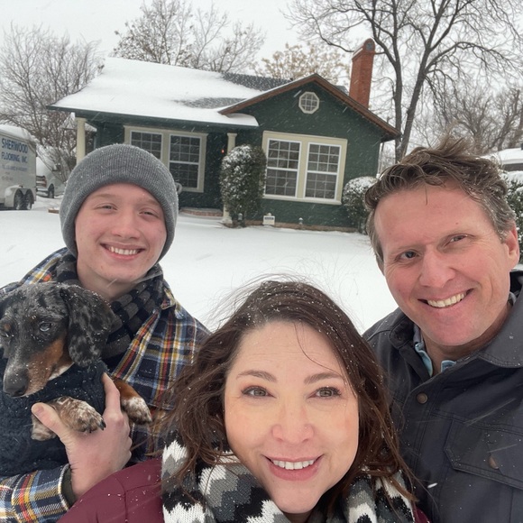 Meet your Posher, Annie - Picture 2 of 2